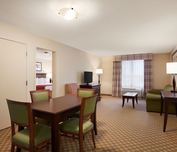 Ayres Hotel Barstow Extended Stay Suite Dining Table